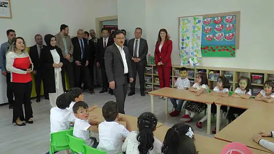 Kayseri'de en çok okul yapan Belediye hangisi?