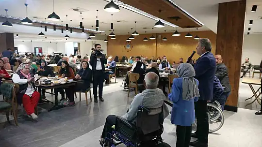 Palancıoğlu engelli vatandaşlarla buluştu