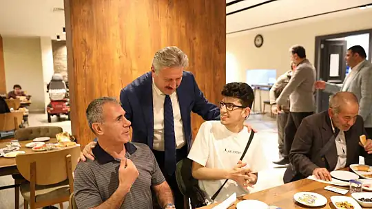 Palancıoğlu engelli vatandaşlarla buluştu