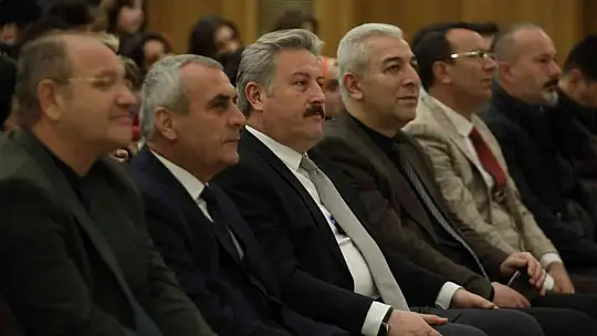 Başkan Palancıoğlu öğrencilerle tecrübelerini paylaştı