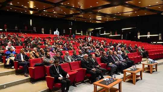 Palancıoğlu, öğretmenlerle bir araya gelerek günlerini kutladı