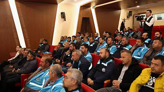 Başkan Yalçın'dan personele moral