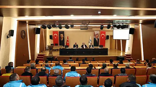 Başkan Yalçın'dan personele moral