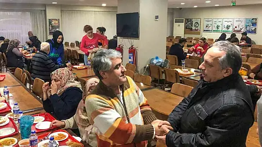 Başkan Yalçın mekik dokuyor