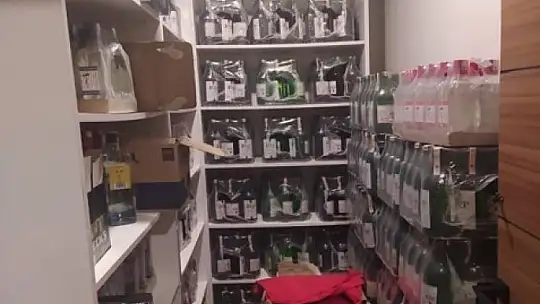 Belgesi olmadan alkol satışı yapan işletmelere operasyon