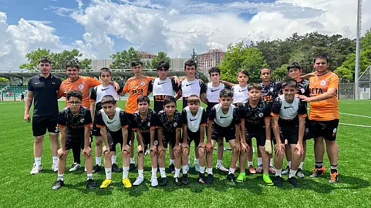 Futbola yeni bir soluk: Beta Futbol Akademi!