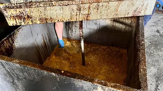 Bitkisel yağ fabrikasında 1 milyon 300 bin litre kaçak akaryakıt ele geçirildi