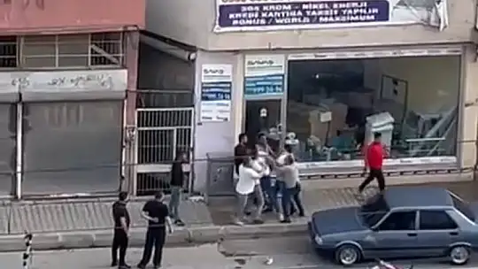 Boks maçı değil, trafik kazası sonrası kavga