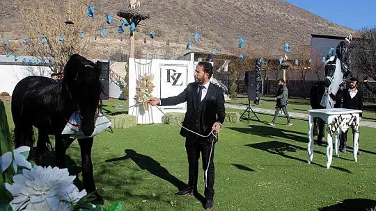 Bu düğün diğerlerinden çok farklı