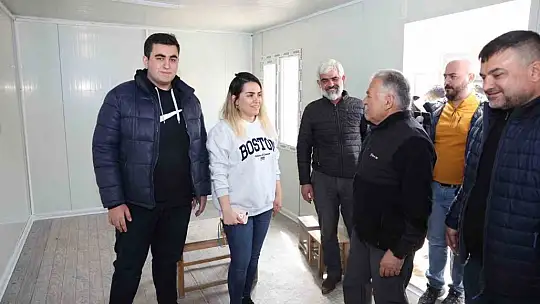 Büyükkılıç: 'Kayseri, canla başla Kahramanmaraşlı canlarımızın yanında'