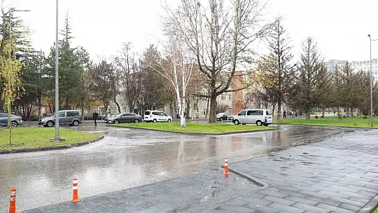 Büyükkılıç: 'Yağmur da yağsa hizmetimizi sizlerle buluşturacağız'