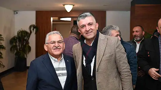 Büyükkılıç'tan 10 ilçenin taşıma kooperatifi başkanlarıyla istişare toplantısı