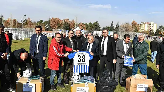 Büyükkılıç'tan 2022'de amatör spora 4 milyon TL'lik destek