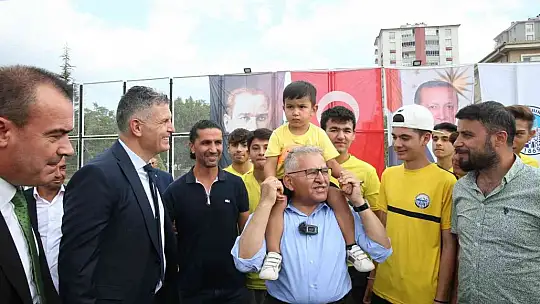 Büyükkılıç'tan 2022'de amatör spora 4 milyon TL'lik destek