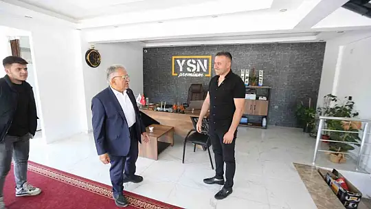 Büyükkılıç'tan esnaf ziyareti