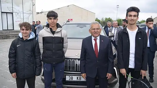Büyükkılıç Togg'la Kayseri yollarında