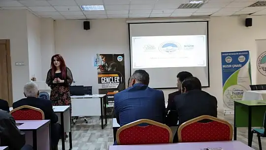 Büyükşehir, 10 günde 447 muhtara eğitim verdi