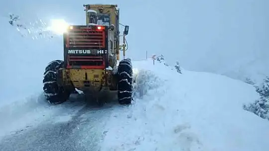 Büyükşehir, 110 mahalle yolunu ulaşıma açtı