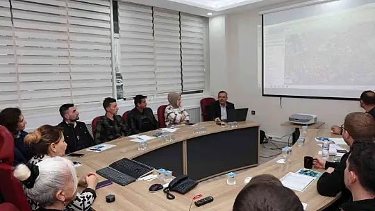 Büyükşehir'den 'iletişim' eğitimi