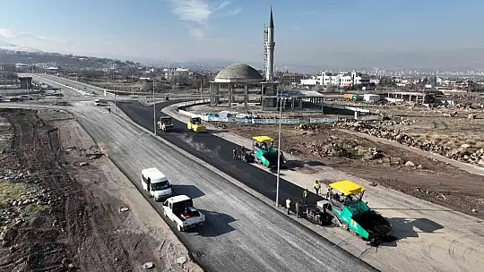 Büyükşehir'den 4,7 kilometrelik stratejik bir yol daha
