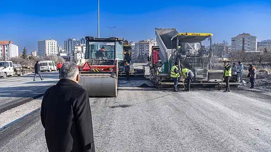 Büyükşehir'den 4,7 kilometrelik stratejik bir yol daha