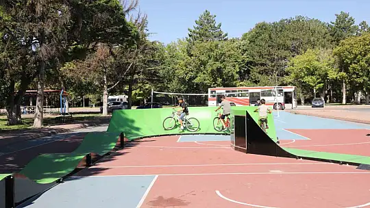 Çocukların ilgi odağı oldu