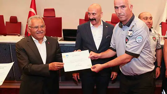 Büyükşehir'den özel güvenlik personeline özel seminer