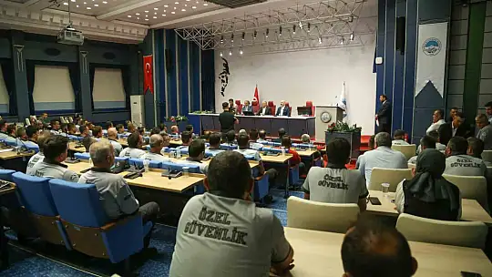 Büyükşehir'den özel güvenlik personeline özel seminer
