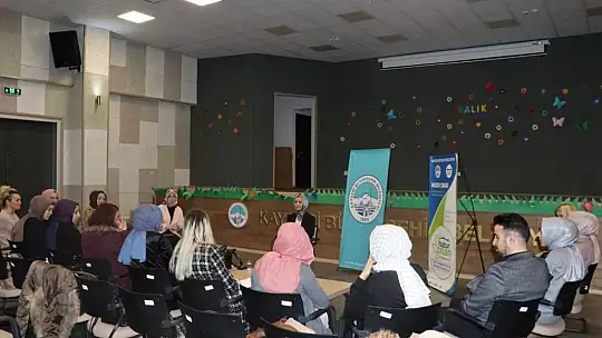 Huzur Çınarı'ndan  deprem konulu semineri