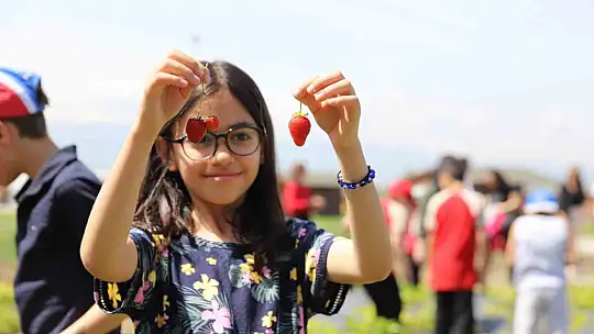 Minikler organik tarımı eğlenerek öğrendiler