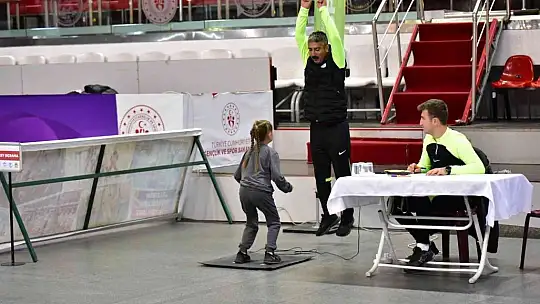 Büyükşehir'in yetenek testine 220 çocuk katıldı