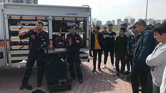 KAYMEK 'Afet Bilinci ve İlk 72 Saat' Semineri verdi