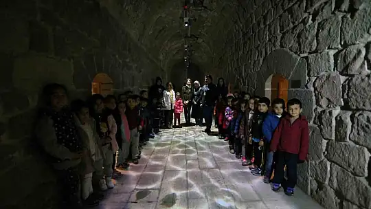 Büyükşehir müzeleri öğretmen ve öğrencilere kapılarını ücretsiz olarak açıyor