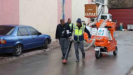 Büyükşehir'e yüzde yüz yerli elektrikli süpürge makinesi