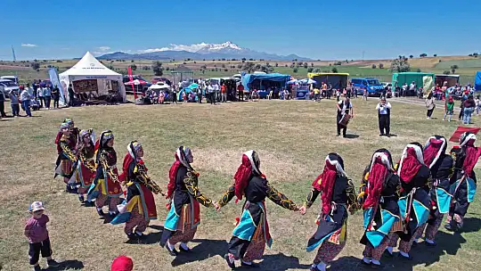 Çatakdere ve Başakpınar'da şenlikler bayrama renk kattı
