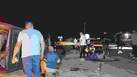 Cemel kavşağında yine kaza 4 yaralı