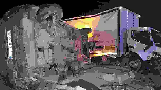 Cemel kavşağında yine kaza 4 yaralı