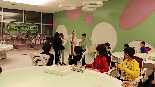 Çocuklar 'bilim' dolu tatil geçirdi