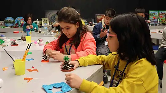 Çocuklar, Büyükşehir'de hem öğreniyor hem de eğleniyor