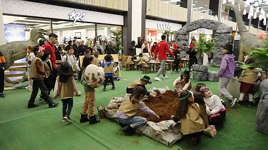 Çocuklar KUMSMALL'da çok mutlu