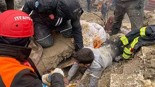 Kayseri Büyükşehir İtfaiyesi'ne devlet üstün fedakârlık madalyası