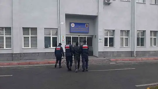 DEAŞ üyesi şahıs jandarmadan kaçamadı