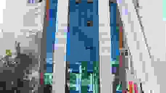 Depremde hasar gören Kur'an kursu binasında yangın paniği