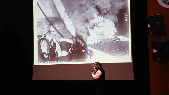 Develi'de 3 gün boyunca,konferansı verildi