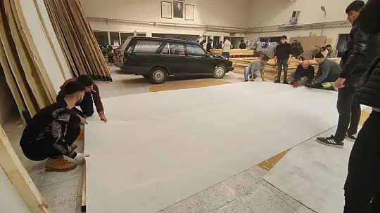 Deprem bölgesi için çadır üretimine başladılar