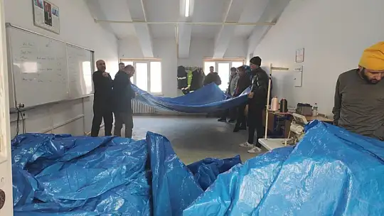 Deprem bölgesi için çadır üretimine başladılar