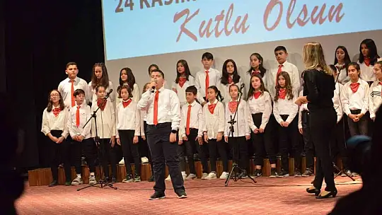 Develi'de Öğretmenler Günü kutlandı