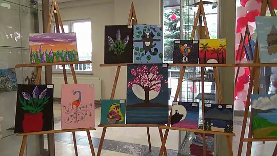 Develi Halk Eğitim Merkezi'nde Sergi