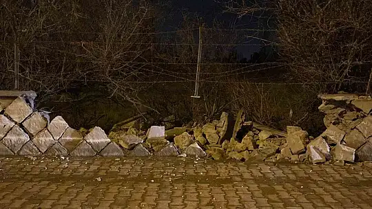 Direksiyon hakimiyetini kaybetti, duvara çarptı