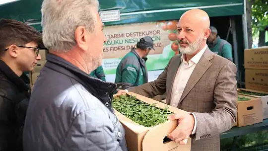 Mimarsinan Parkı'nda uzun kuyruk! Sabah erken saatlerde başladı